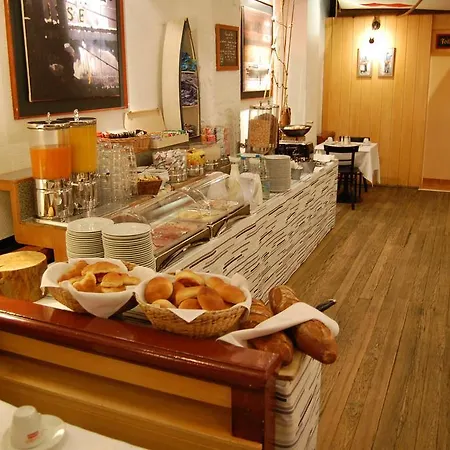 Отель Aulac