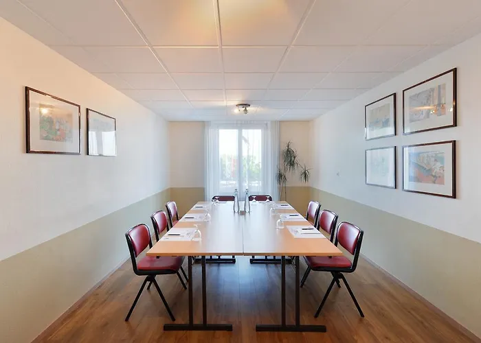 Hotel Aulac Лозана