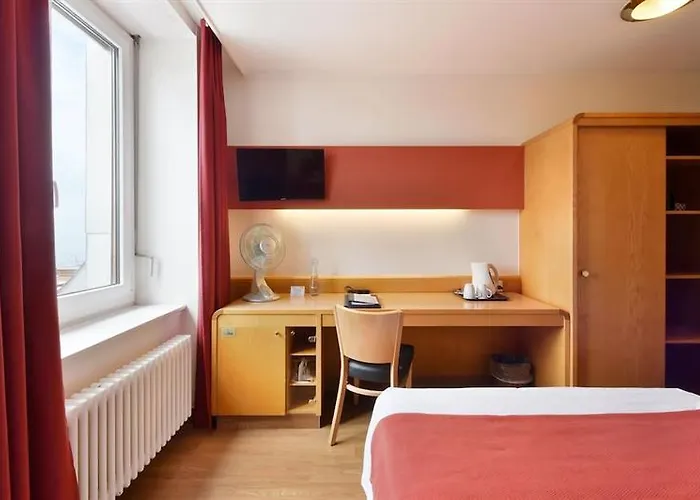 Hotel Aulac Лозана